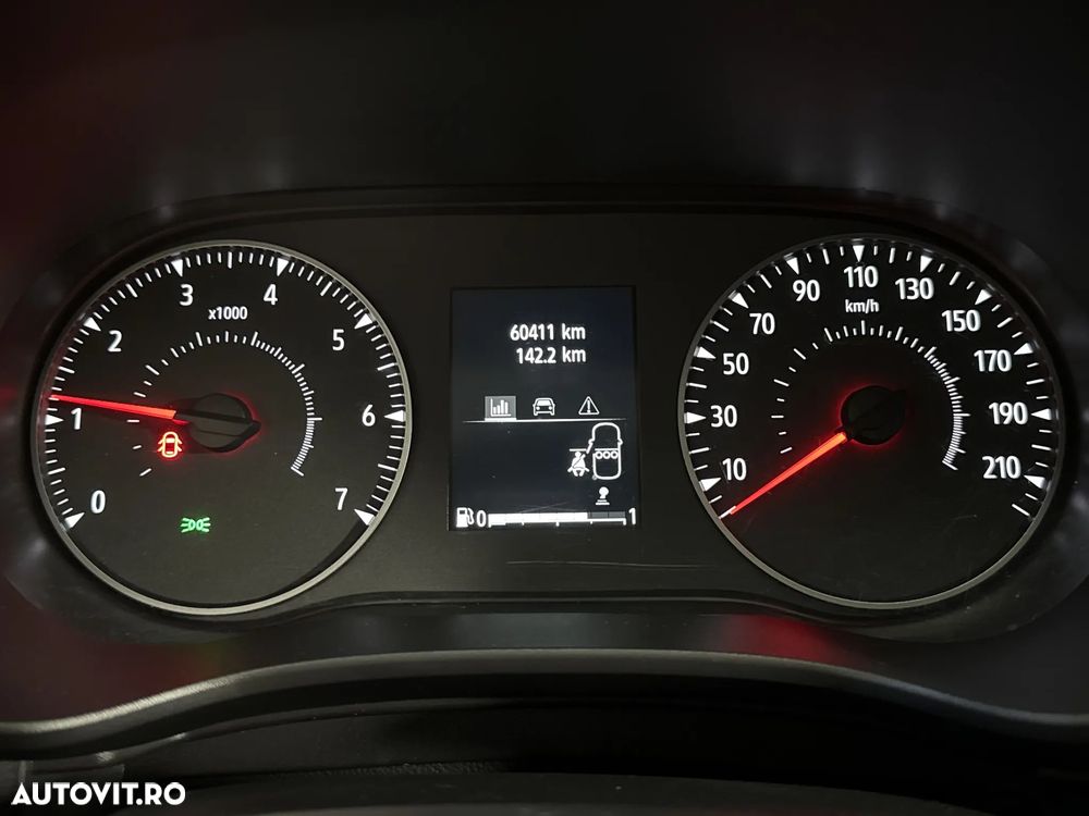 Dacia Sandero - 11