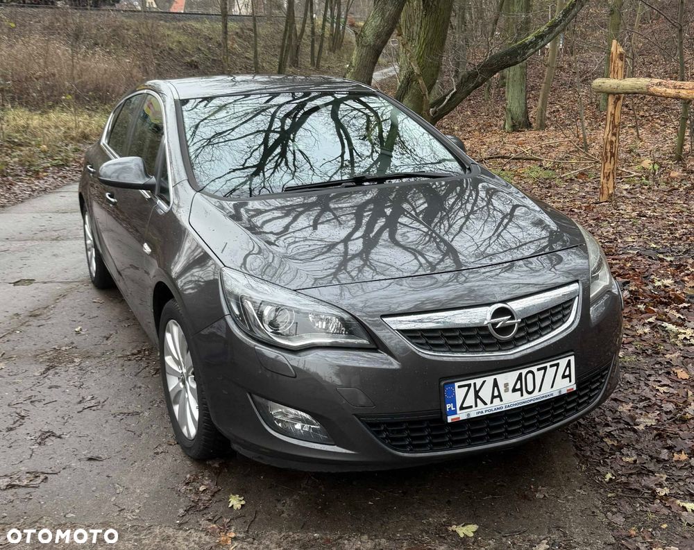 Opel Astra 1.4 T Cosmo S&S - 1