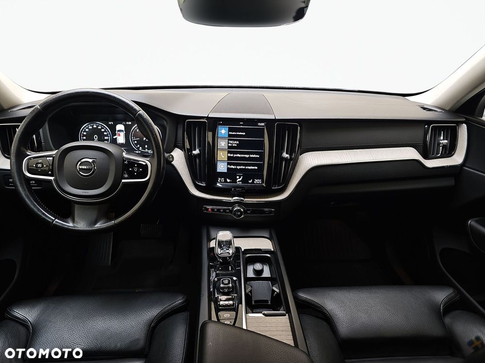 Volvo XC 60 D5 AWD Inscription - 28