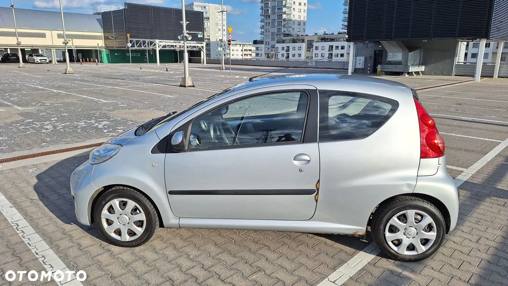 Peugeot 107 1.0 Trendy - 8