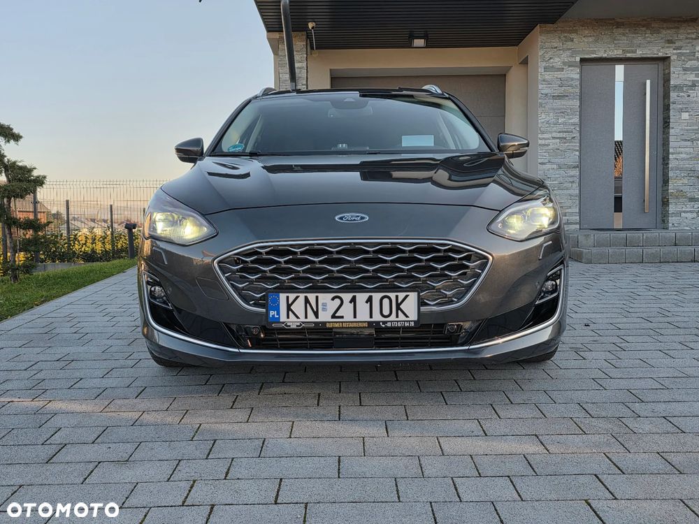 Ford Focus ver-1-5-ecoboost-start--stopp--system-vignale - 8