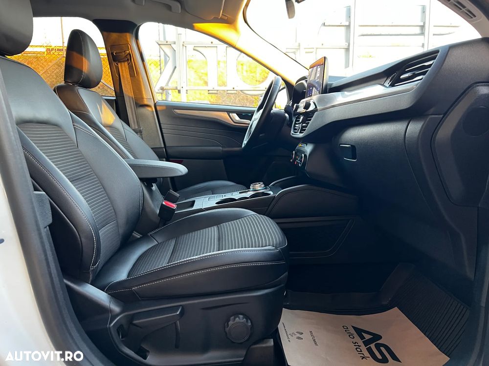 Ford Kuga 2.5 Duratec FHEV AWD Titanium - 20