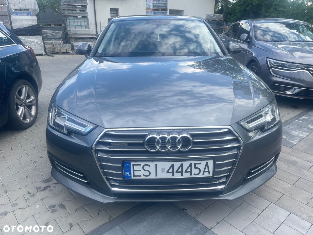 Audi A4 Limousine - 6