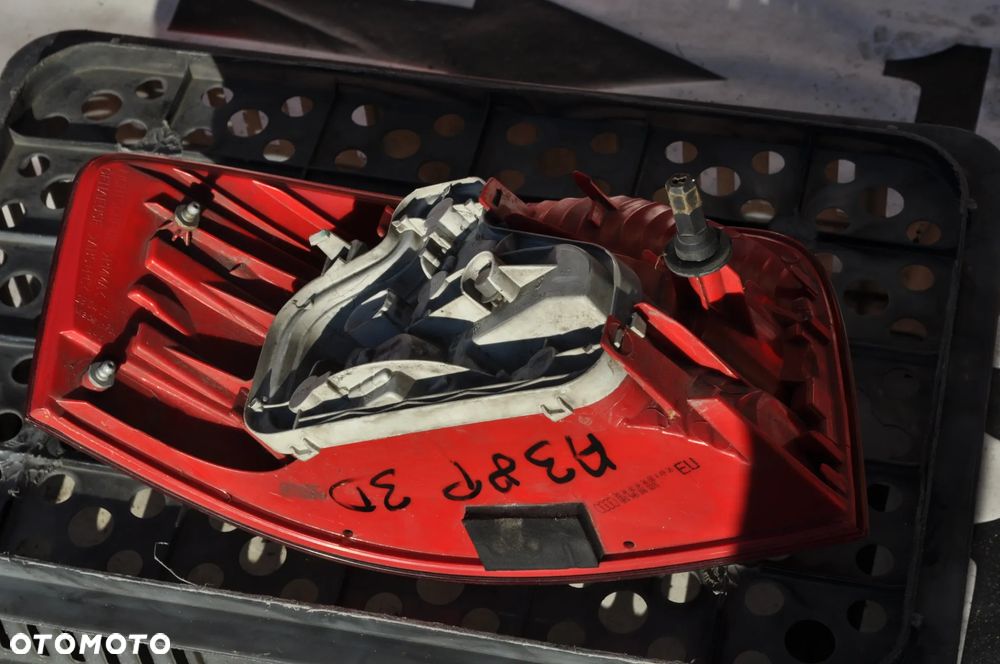 audi A3 8P 3D lampa prawa WYSYŁKA - 4