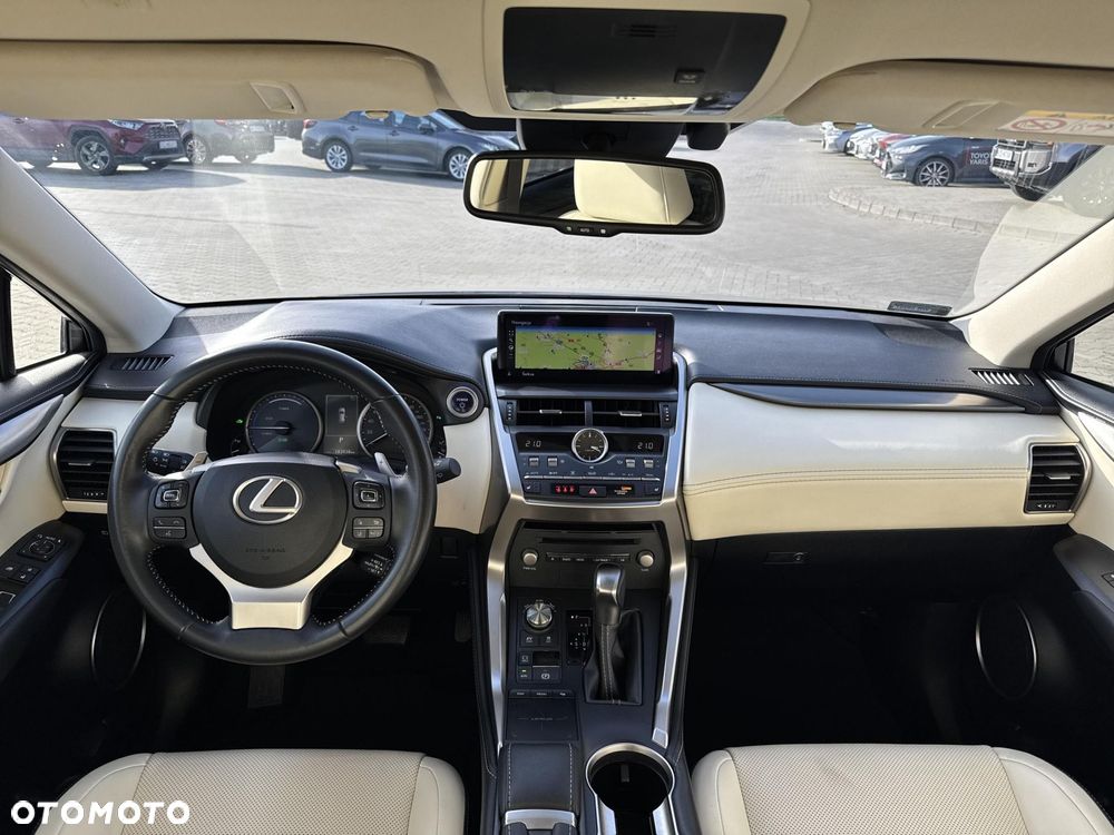 Lexus NX - 11
