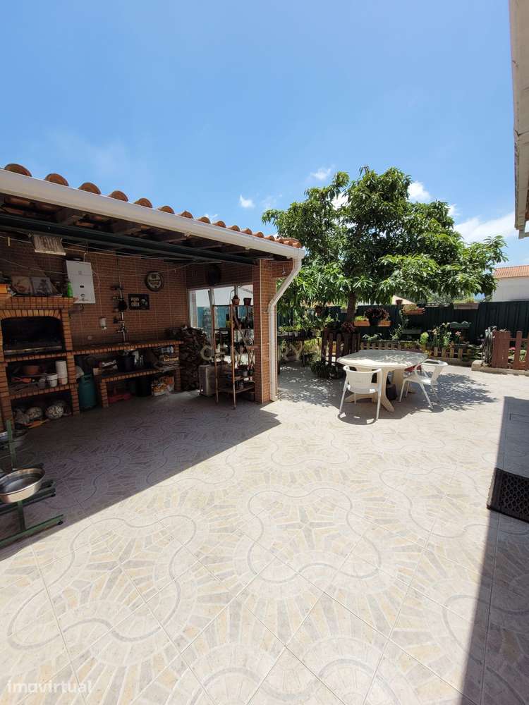 Moradia Isolada na Quinta do Conde/Sesimbra - Grande imagem: 2/20
