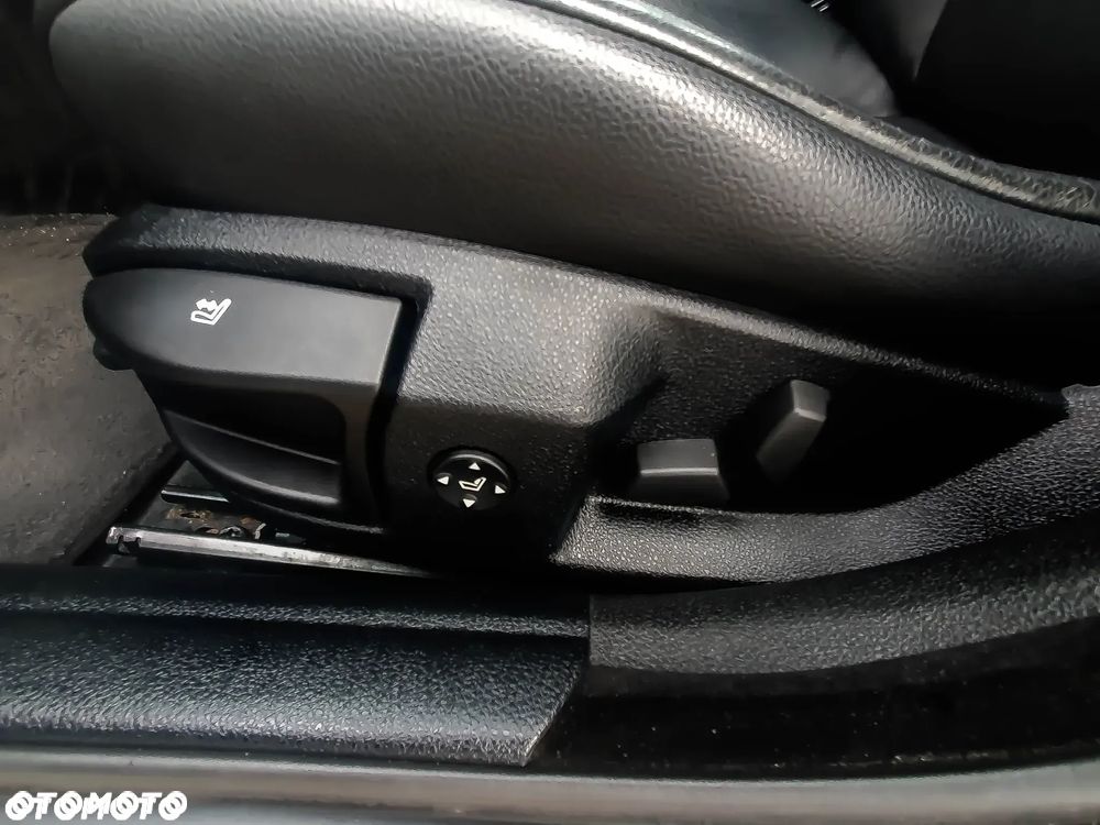 BMW Seria 5 - 38