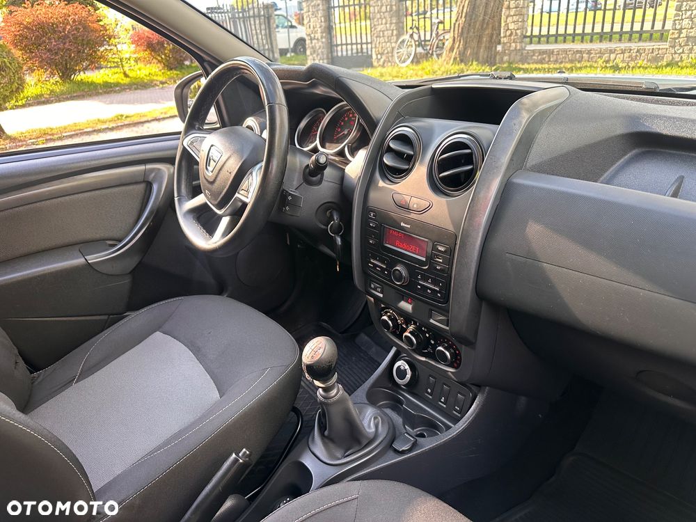 Dacia Duster 1.6 SCe Comfort 4WD - 5