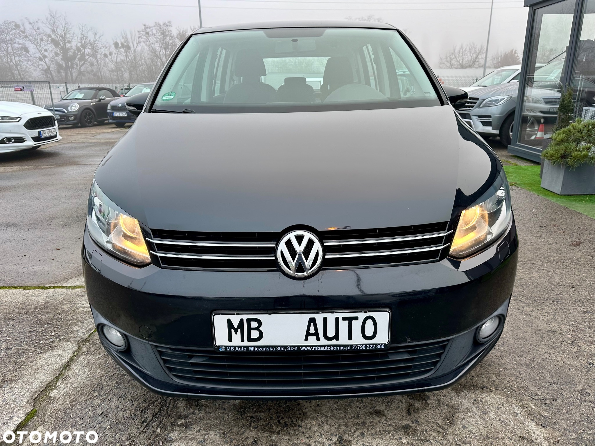 Volkswagen Touran 1.6 TDI DPF BlueMot Trendline - 8