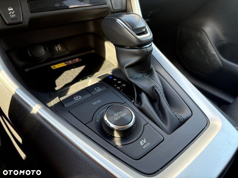 Toyota RAV4 2.5 Hybrid Comfort 4x4 - 18