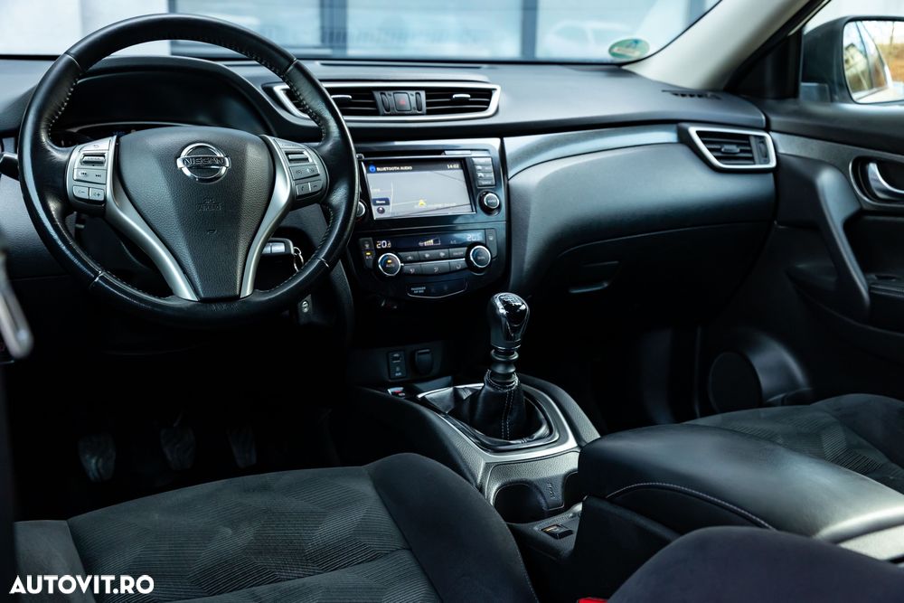 Nissan X-Trail 1.6 dCi ALL-MODE 4x4i N-Connecta - 11