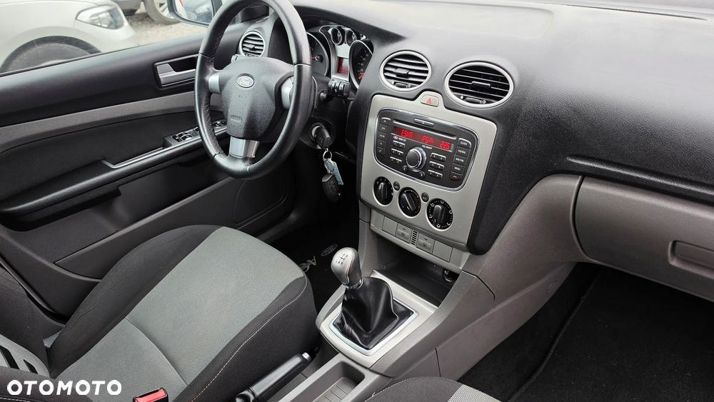 Ford Focus 1.6 FX / Amber X - 11