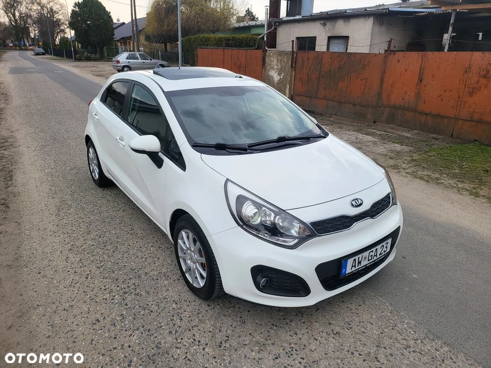 Kia Rio 1.4 CRDI Platinum Edition - 9
