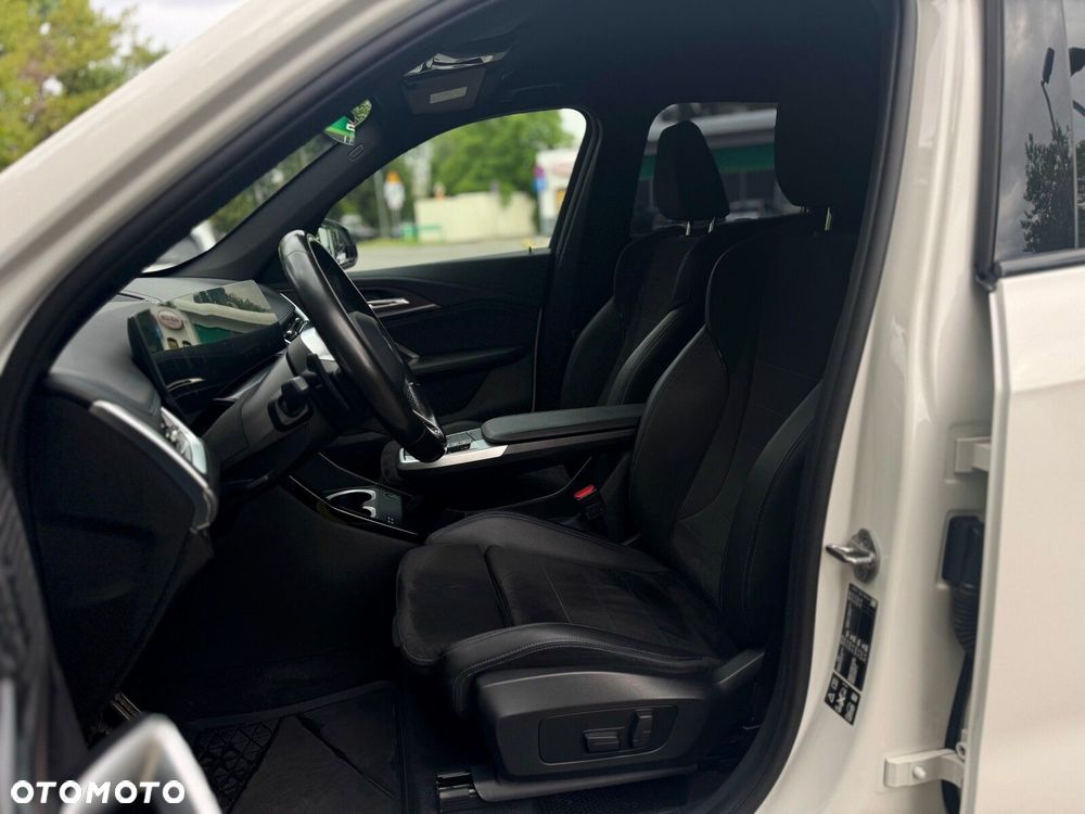 BMW X1 - 16
