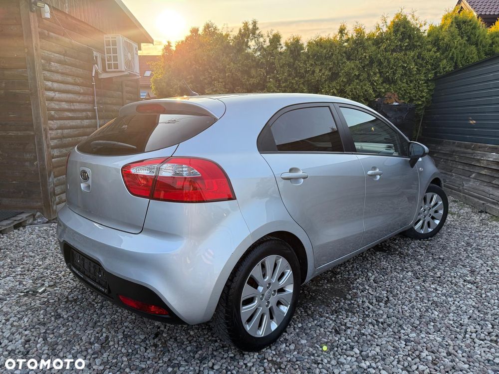 Kia Rio 1.2 Edition 7 - 6