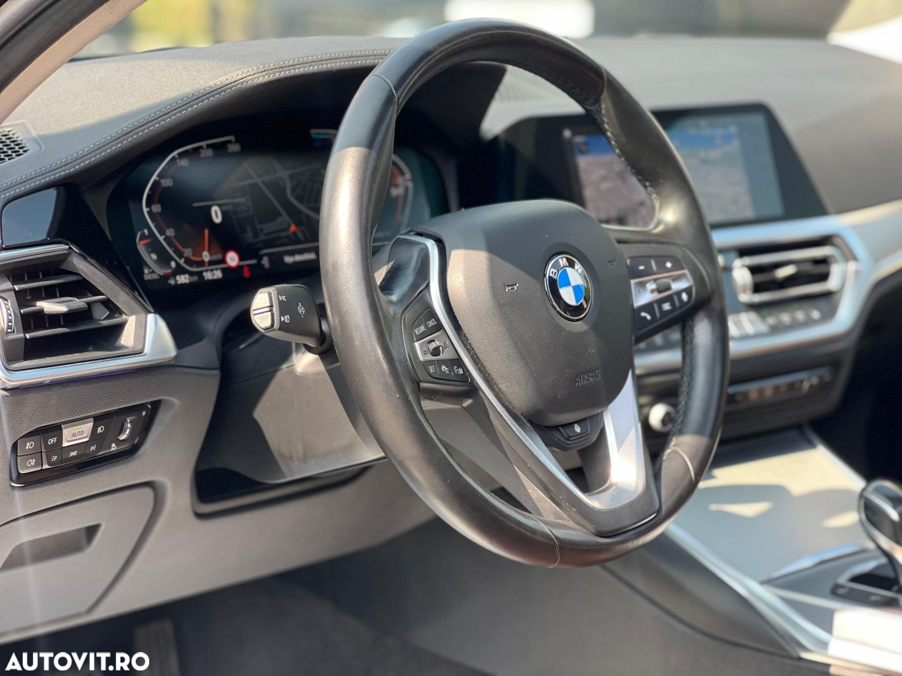 BMW Seria 3 320d xDrive AT MHEV - 13