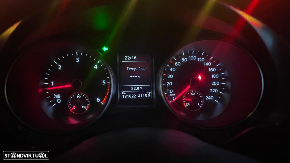 VW Golf 1.6 TDi Confortline - 2