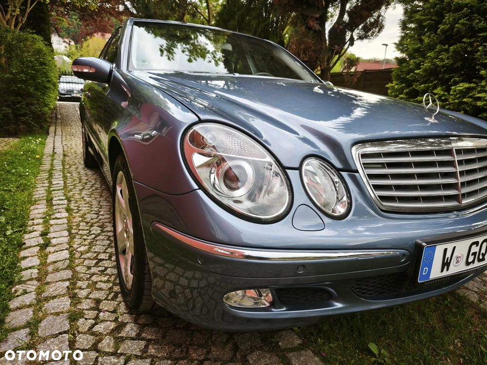 Mercedes-Benz Klasa E - 9