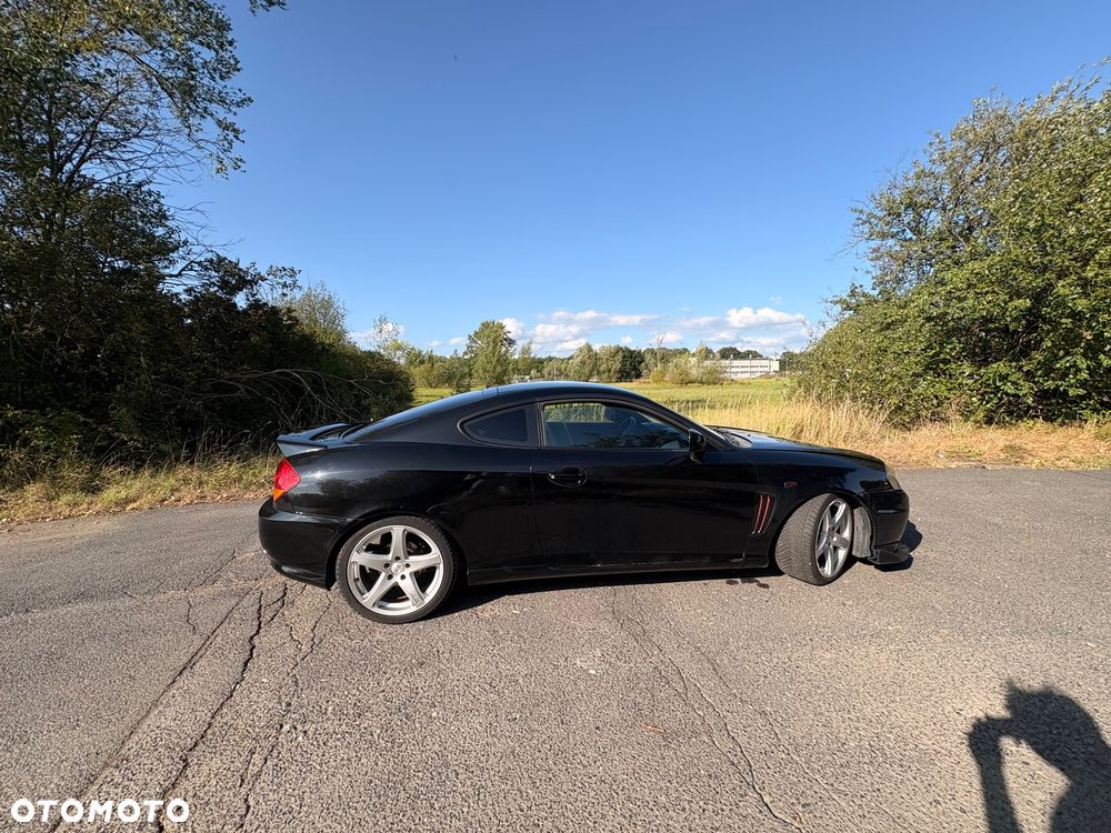 Hyundai Coupe 2.0 GLS - 17