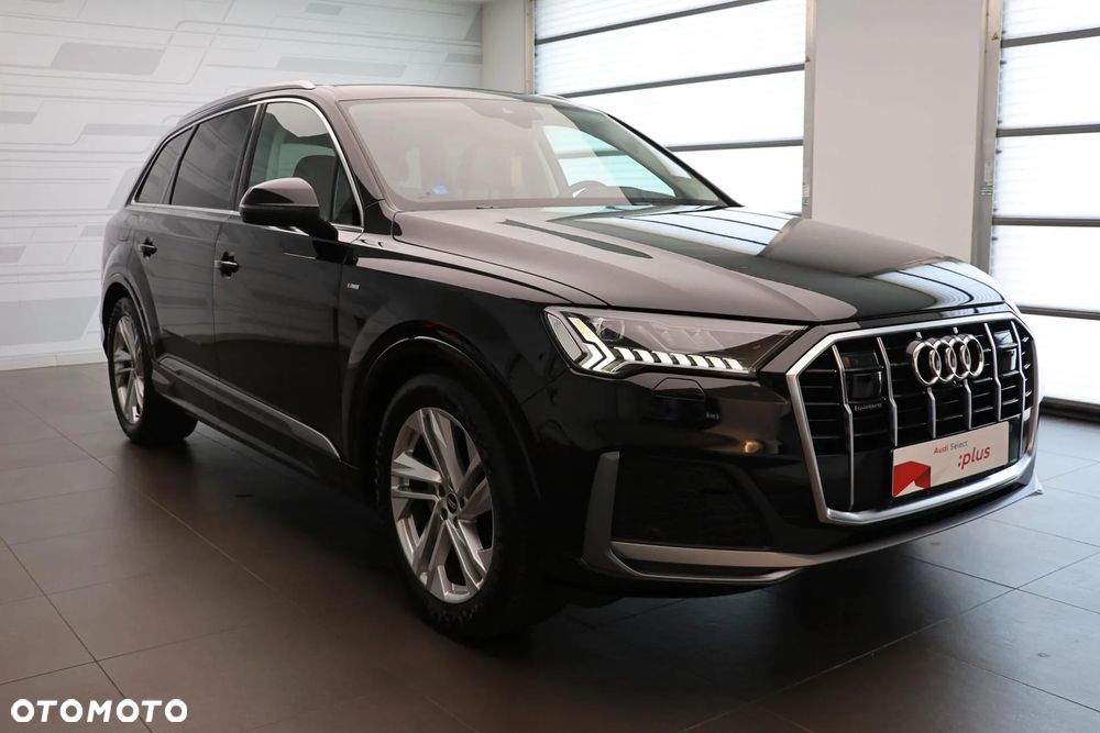 Audi Q7 - 11