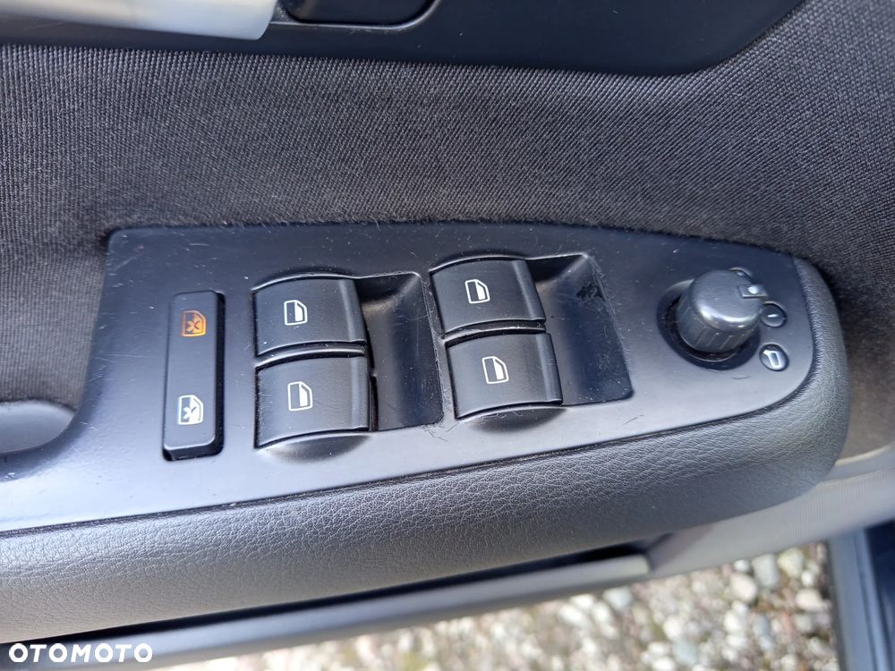 Audi A4 Avant 2.0 TDI DPF Quattro - 15