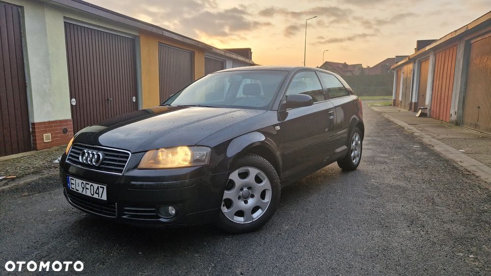 Audi A3 3-drzwiowe 1.6 Ambiente - 4