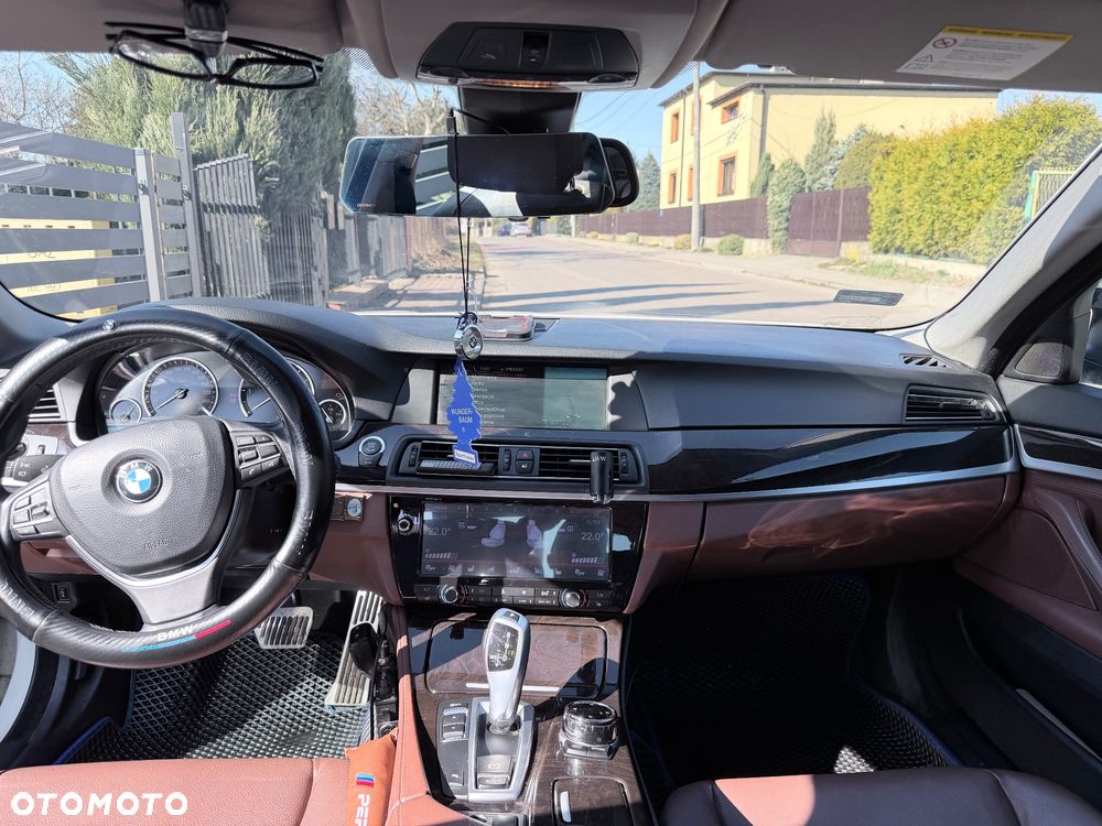 BMW Seria 5 520d Luxury Line - 6