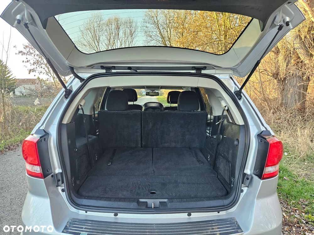 Fiat Freemont 2.0 Multijet - 38