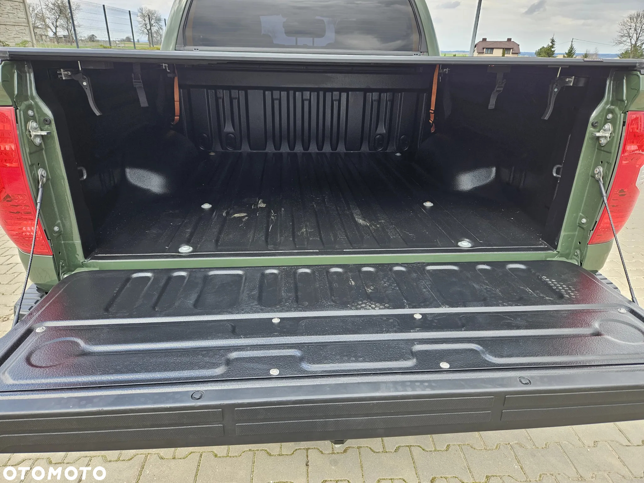 Toyota Tundra - 5