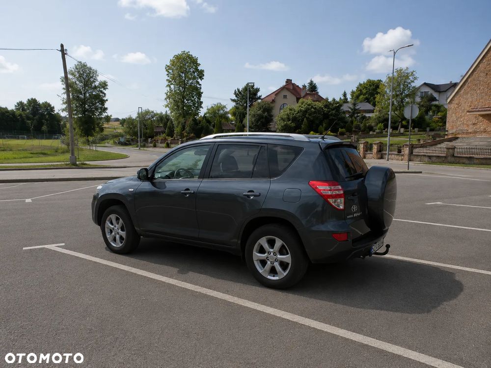 Toyota RAV4 2.0 VVT-i Premium - 6