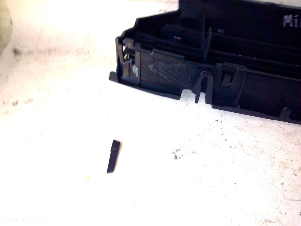 mini cooper r56 r55 grill atrapa nowa z uszk - 4