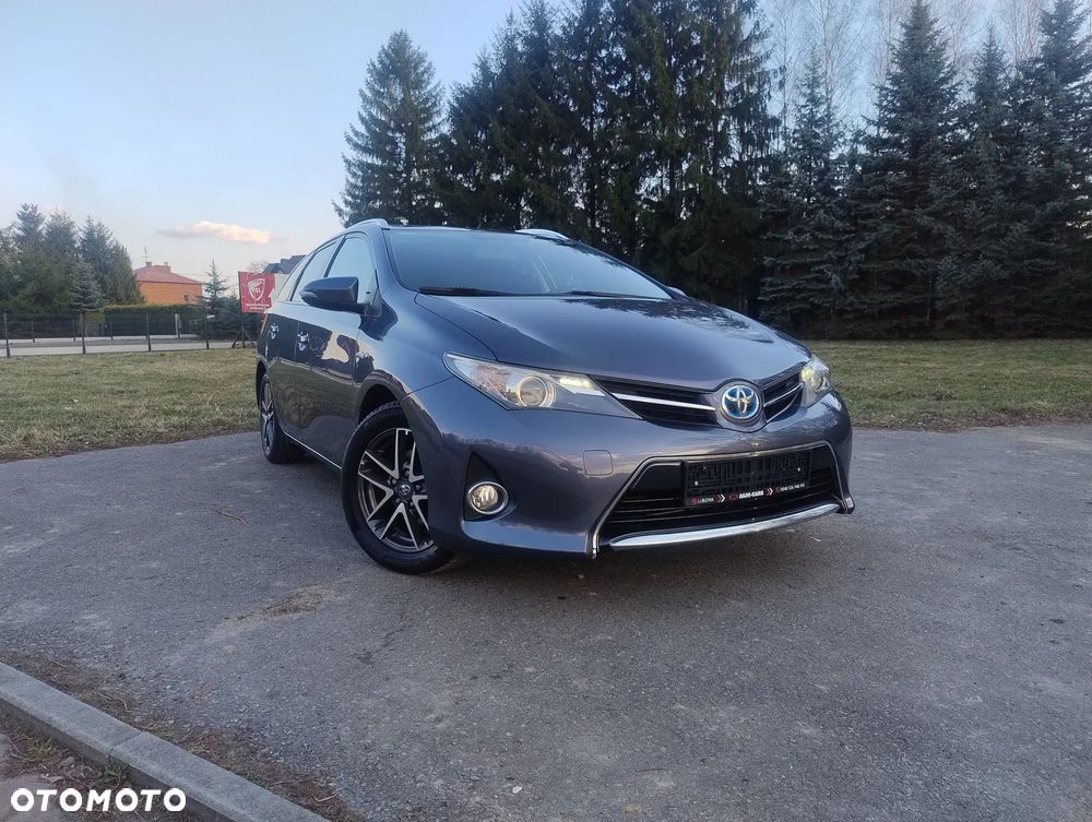 Toyota Auris - 4