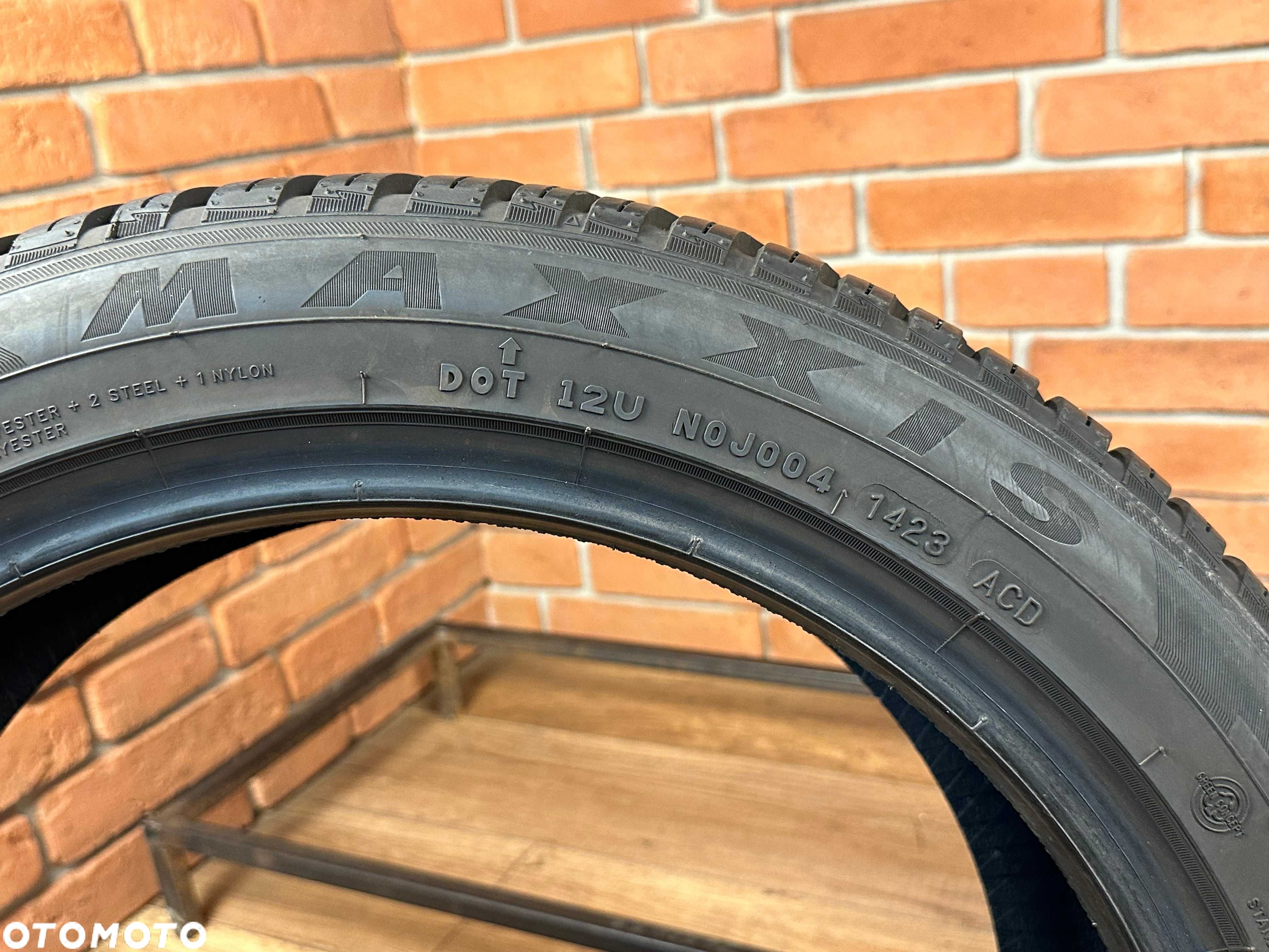 1x Opona Maxxis Premitra All Season 235/45R18 7,3mm 2023 - 5