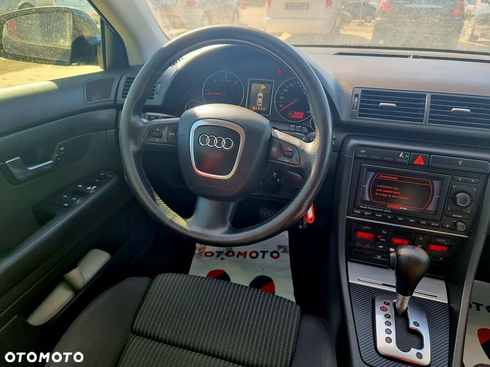 Audi A4 Avant 3.0 TDI Quattro Tiptr - 10