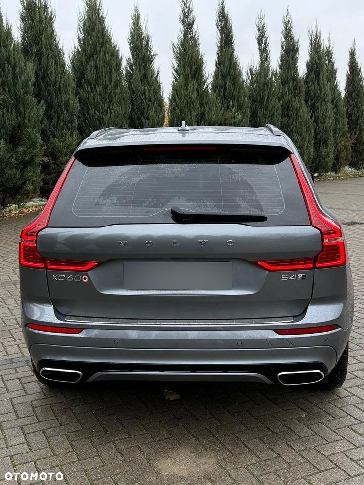 Volvo XC 60 B4 D AWD R-Design - 7