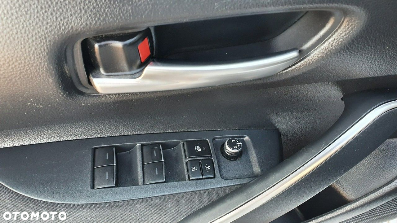 Toyota Corolla 1.6 Comfort - 31