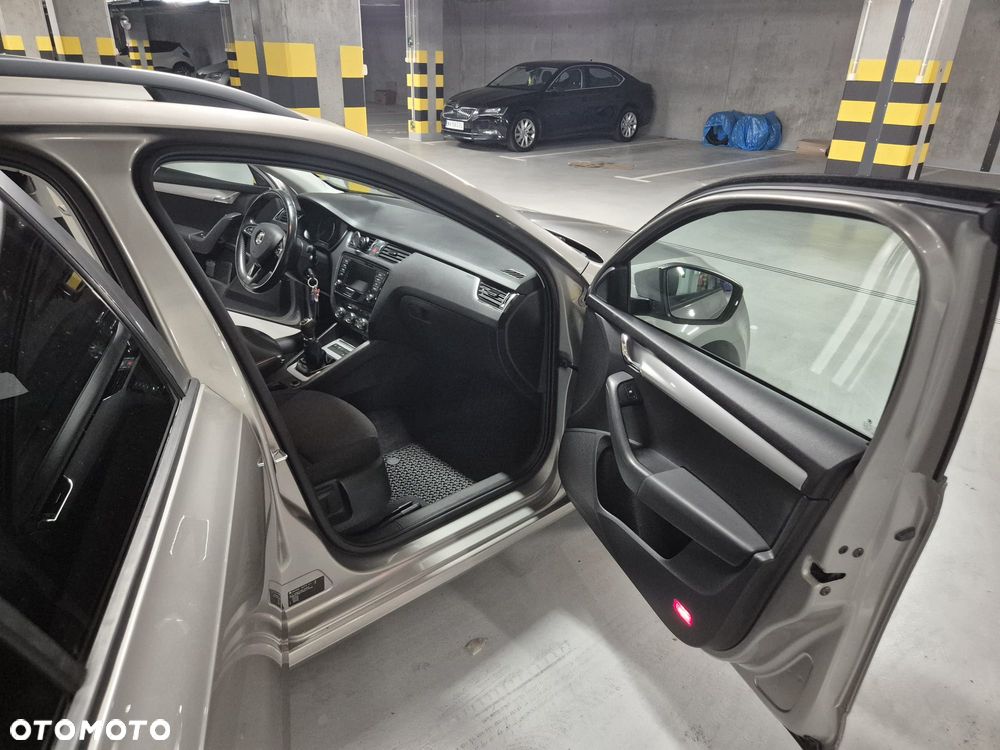 Skoda Octavia 1.4 TSI Style - 14