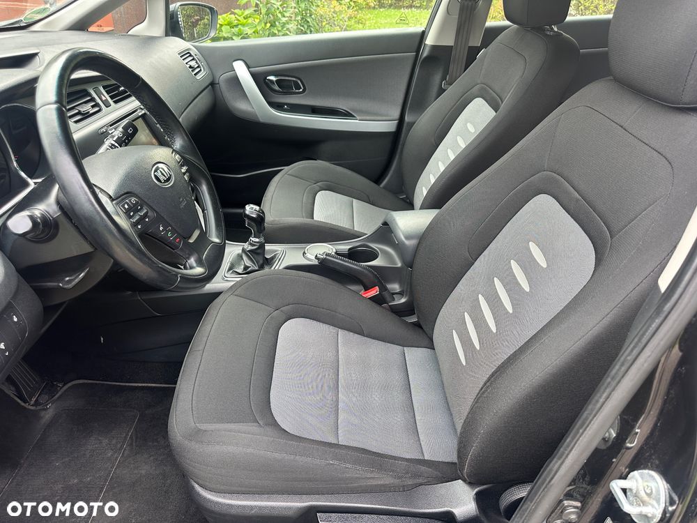 Kia Ceed 1.4 CVVT Dream-Team Edition - 18