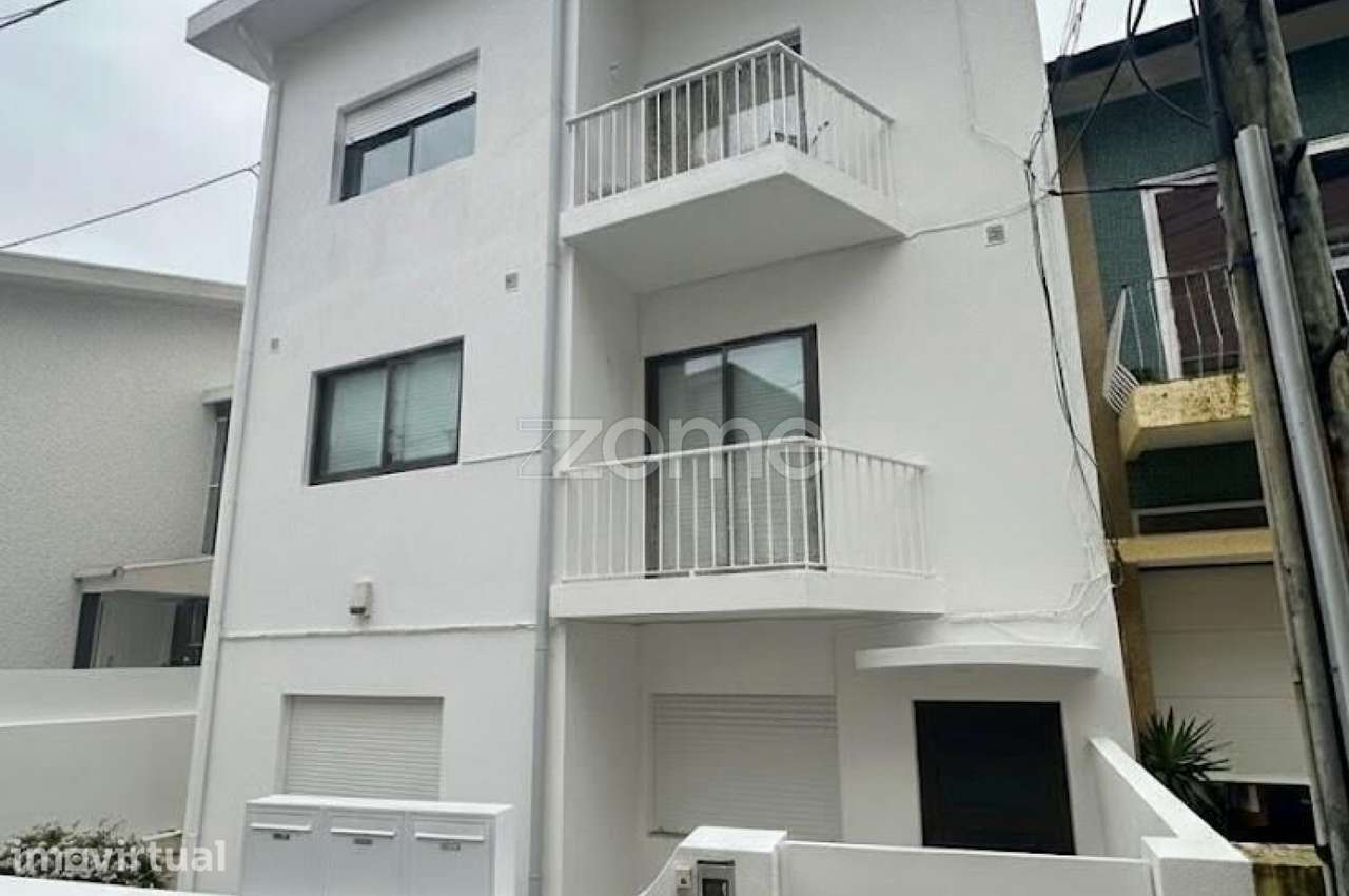 Apartamento T2 com Suite, Quintal e Garagem | Rio Tinto - Grande imagem: 4/16