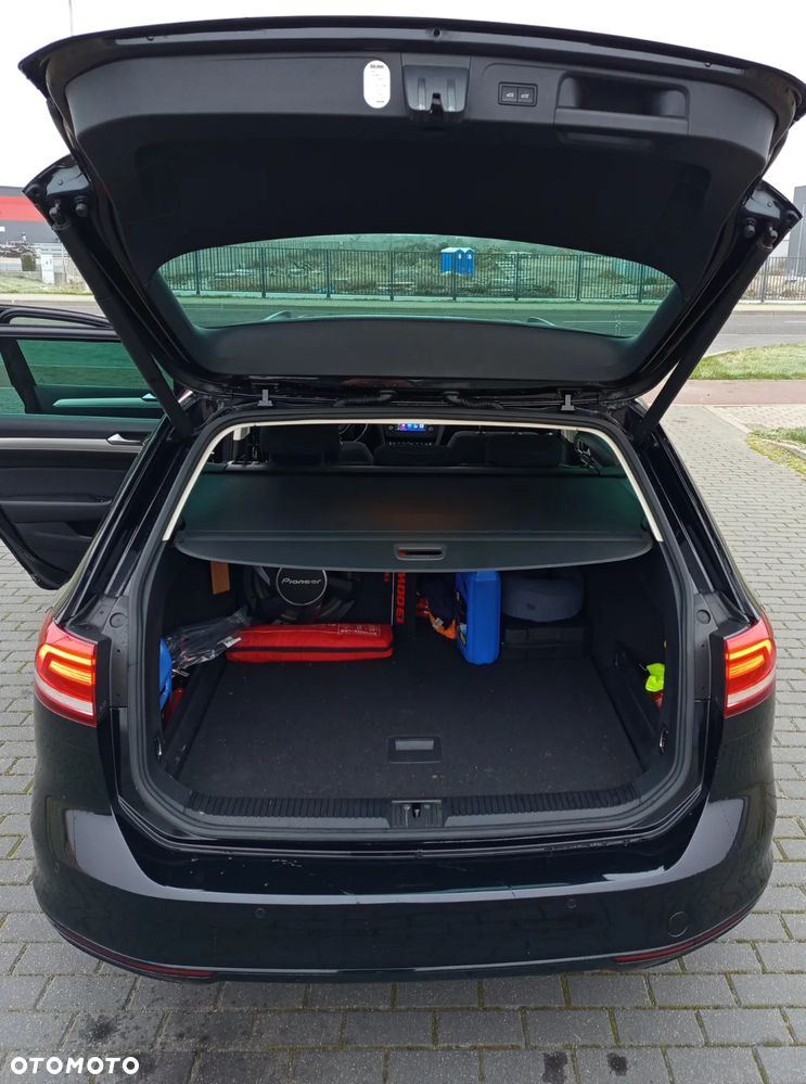 Volkswagen Passat 2.0 TDI BMT Comfortline DSG - 15