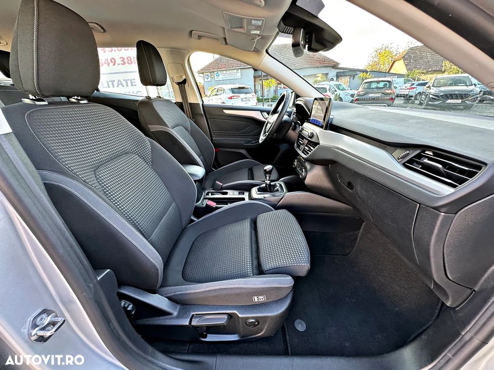 Ford Focus 1.5 EcoBlue Titanium X - 9