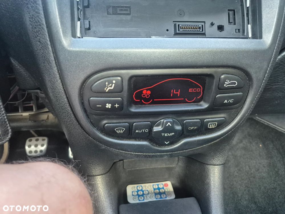Peugeot 206 CC 110 RC-Line - 8