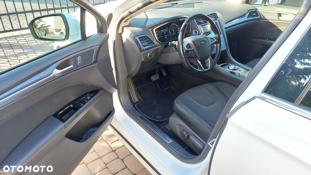 Ford Mondeo 2.0 EcoBlue Titanium - 18