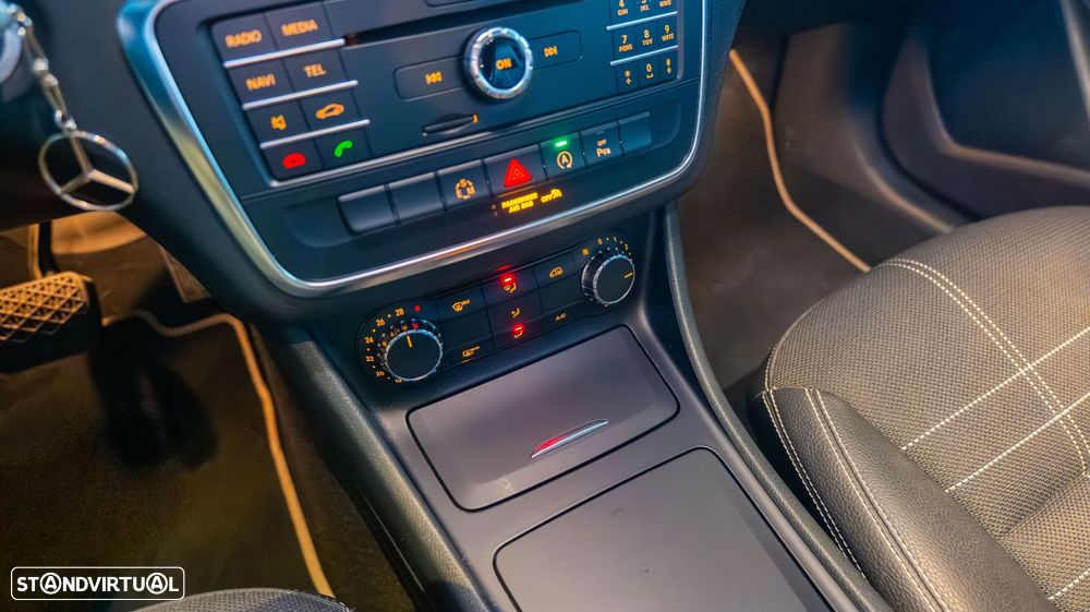 Mercedes-Benz CLA 200 d Shooting Brake Urban Aut. - 20