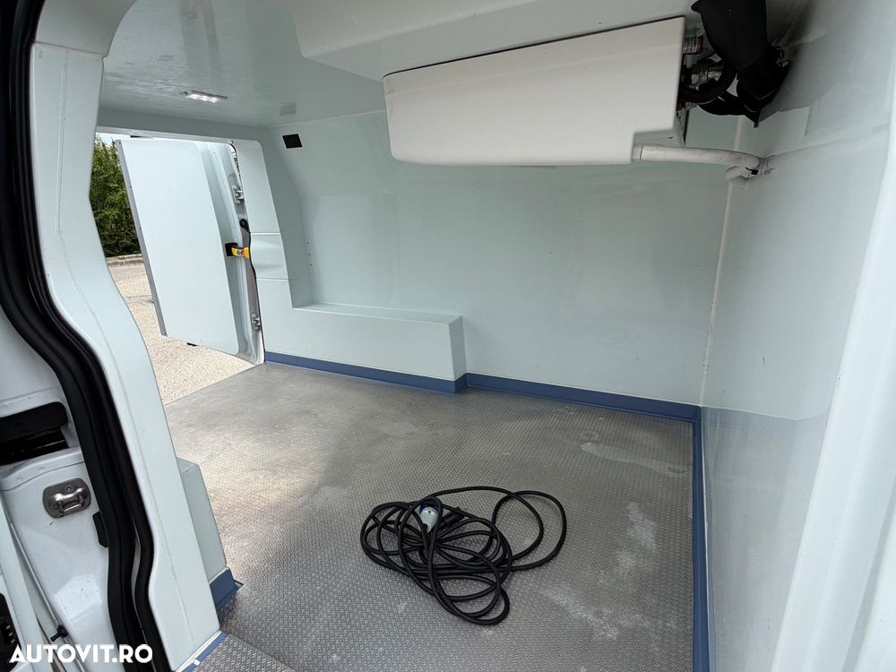 Ford Transit Custom - 17