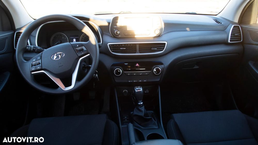 Hyundai Tucson 1.6 GDI 2WD 6MT Comfort - 11