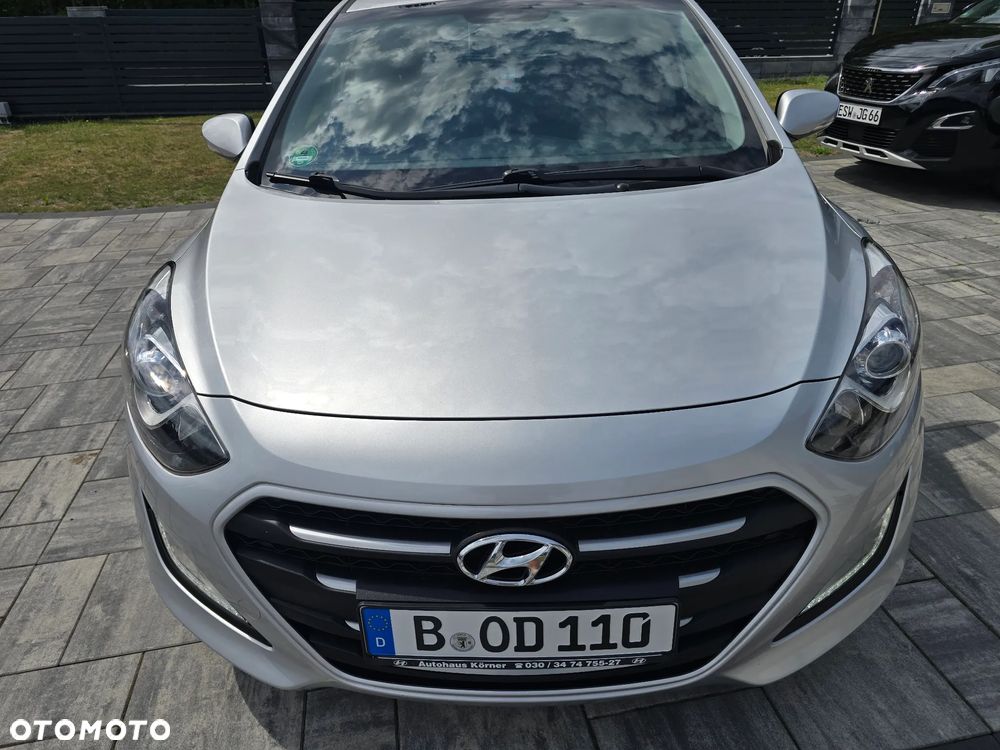 Hyundai i30 1.4 Passion - 7
