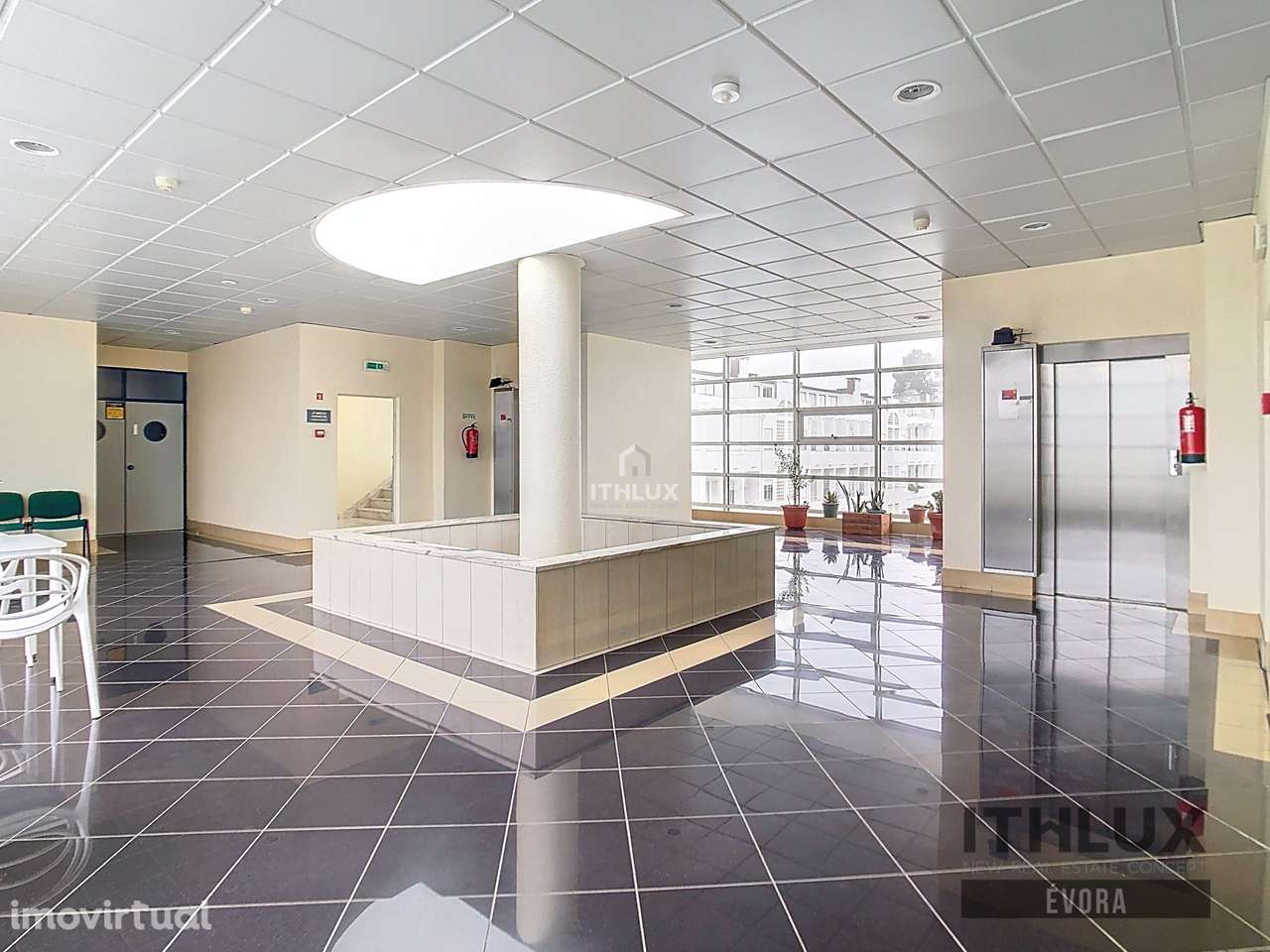 Gabinete / Escritório para Arrendamento – Elvas  Edifício Lena - Parqu - Grande imagem: 5/8