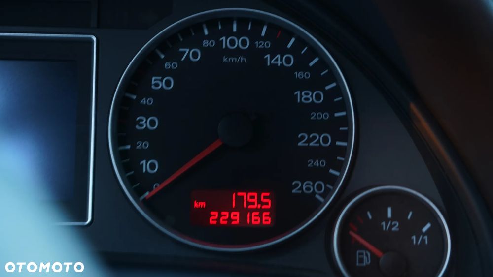 Audi A4 - 13
