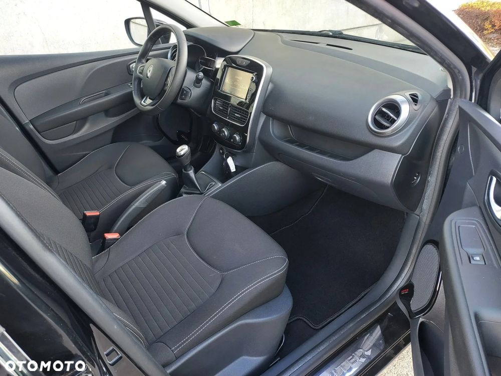 Renault Clio 1.2 16V Limited - 21